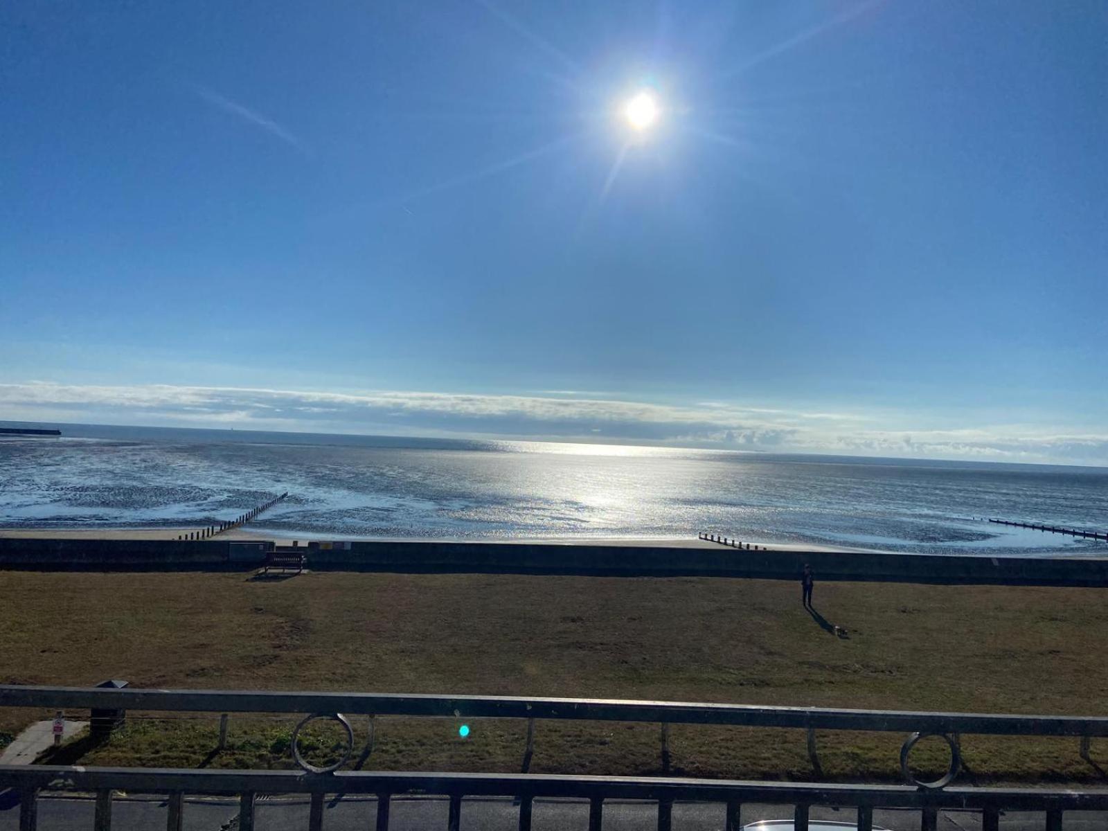 Stunning 2 Bed Apartment With Sea Views Littlestone-on-Sea Zewnętrze zdjęcie